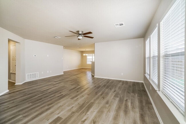 Photo - 3654 Archer Blvd