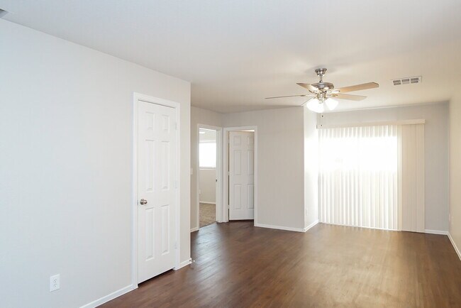 Photo - 3323 Fico Ave