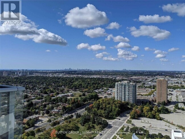 Photo - 50 Town Centre Court Unité 3904