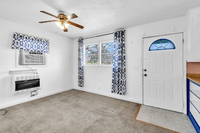 Photo - Cozy & Convenient 2BR/1BA Living in the Heart of Greer! $825/mo rent