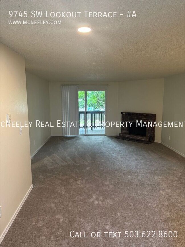 Photo - 9745 SW Lookout Terrace Unit #A