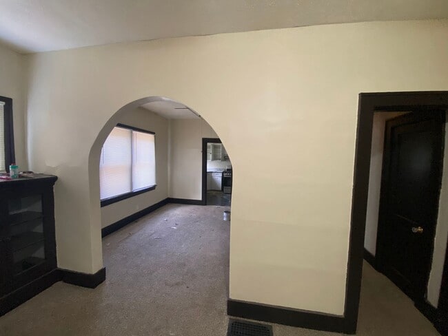 Photo - 3907 Northwestern Pkwy Unidad 3907 Northwestern Pkwy #1