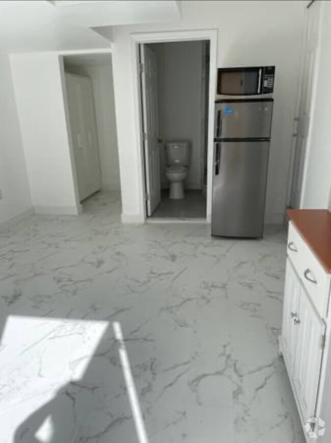 Building Photo - 9149 SW 157th Ct Rental