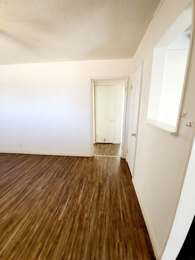 Photo - 1504 Sycamore St