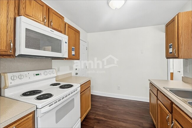 Photo - 5899 Culloden Ct