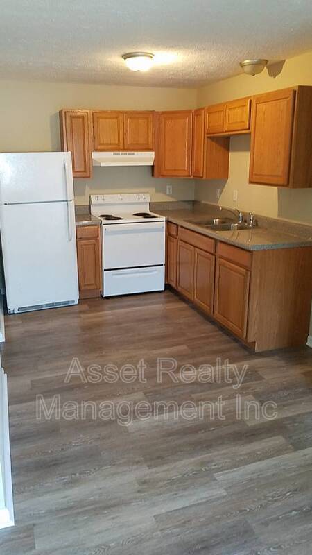 Photo - 2817 Colt Dr NE