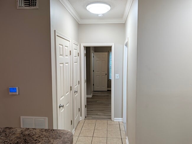 5106 Walden Park Dr Unit Walden Park Condo