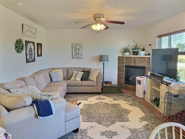 Photo - 390 Colter Loop