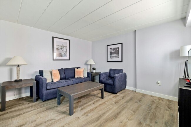 Photo - 1115 Mary Ann St Unit 1115-2