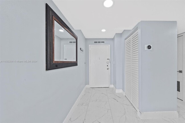 Photo - 2750 NE 183rd St Unit #2603