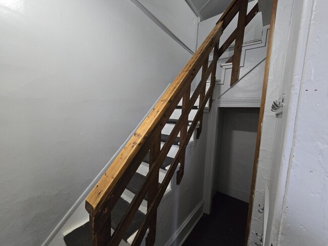 Photo - 1017 19th St SE