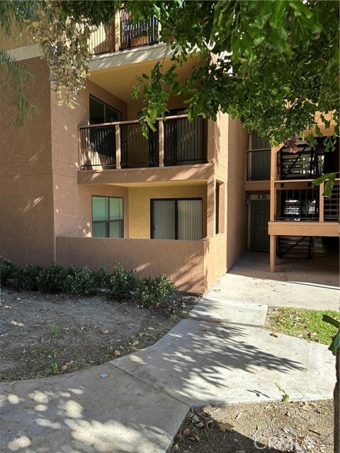 Building Photo - 10655 Lemon Ave