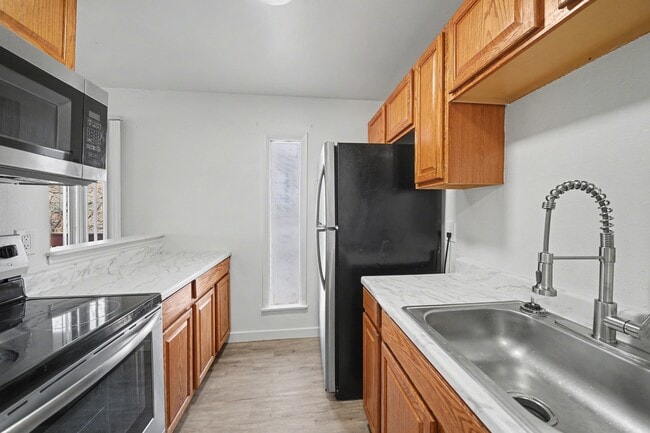 Photo - 4270 Loomis Ave Unit D