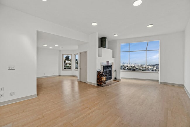 Photo - 50 Laidley St