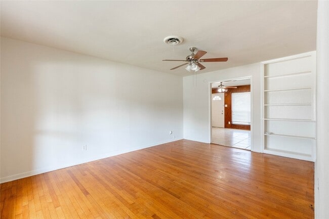 Photo - 2522 Patricia Ln