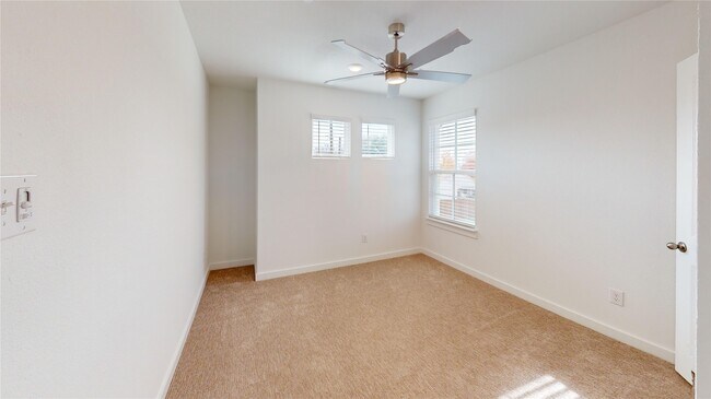 Photo - 4107 Hartley Wy