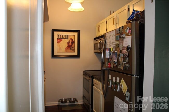 Photo - 430 Queens Rd