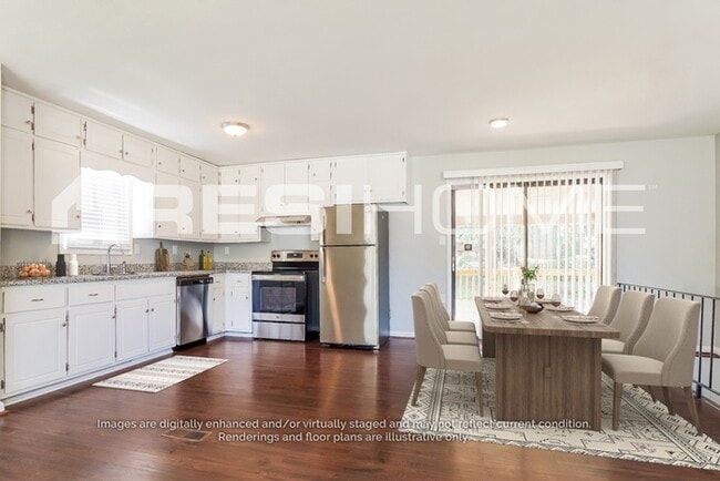 Photo - 3020 Walker St