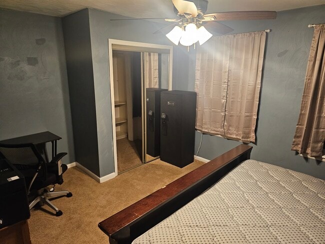 Photo - 730 Maltby Ave