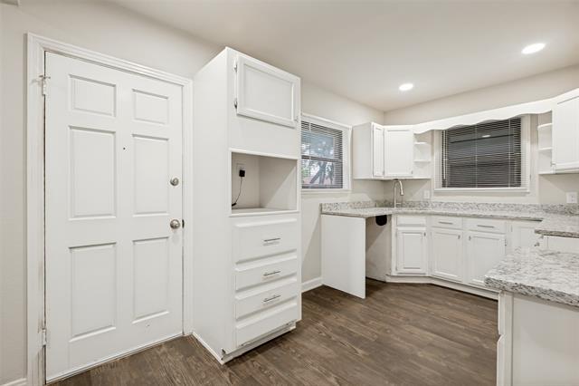 Photo - 1835 Norfolk Ave
