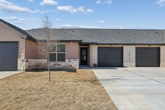 Building Photo - 10374 Tierra Santa Dr