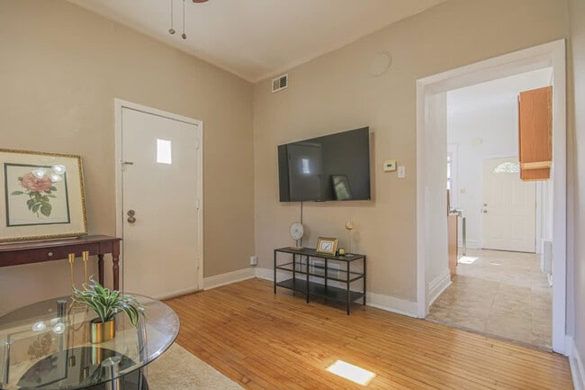 Photo - 839 Dunlop Ave Unidad ID1296499P