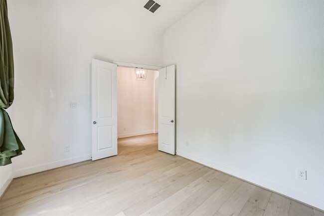 Photo - 16911 Lupine Mdw Ln