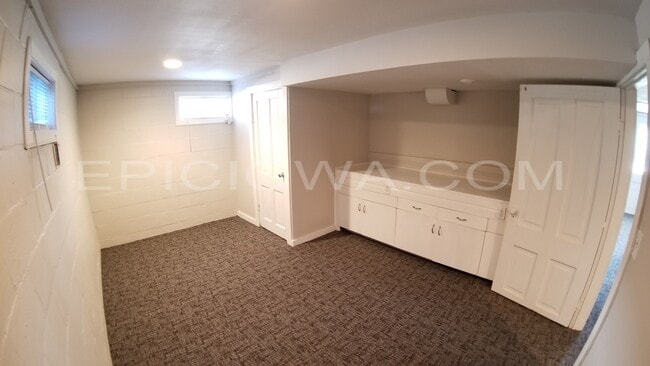 Photo - 1619 11th St NW