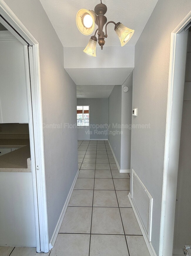 Photo - 1947 Summerfield Rd