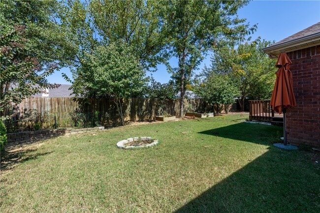 Photo - 2705 SE 6th St