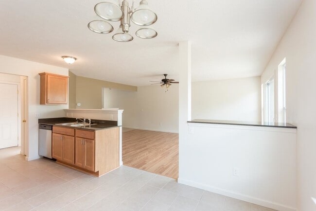 Photo - 50 Ivy Bridge Way