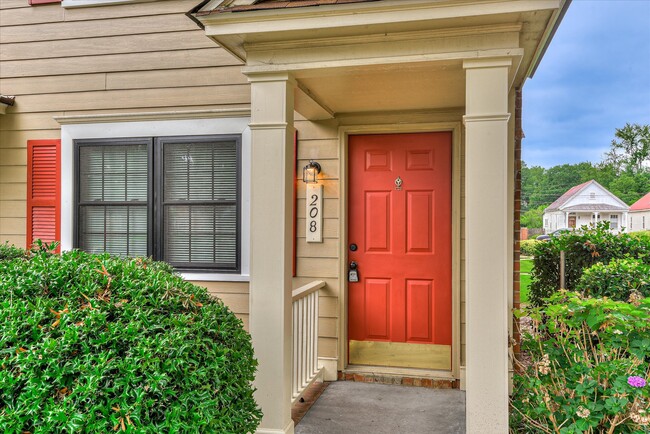 Photo - 208 W Buena Vista Ave