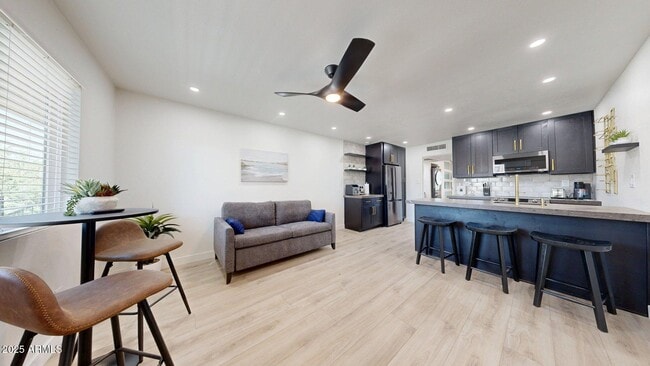 Building Photo - 5995 N 78th St Unit 2078 Rental