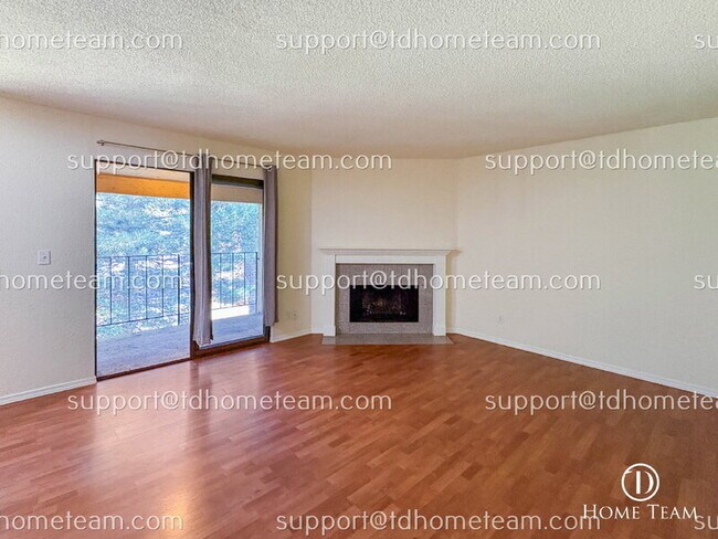 Photo - 16205 NE 12th Ct Unit #E72