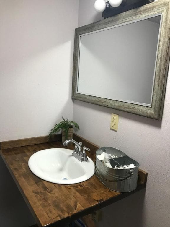 Photo - 203 Rushmore Ave