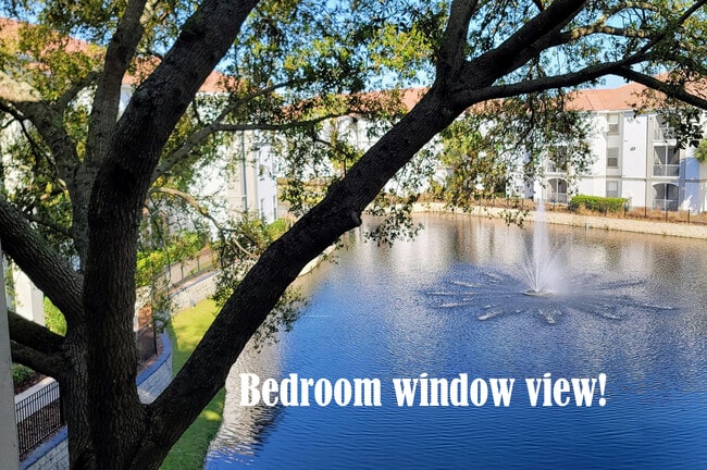 Vista al mar desde el dormitorio - 2627 Maitland Crossing Way Unidad Bella Terra