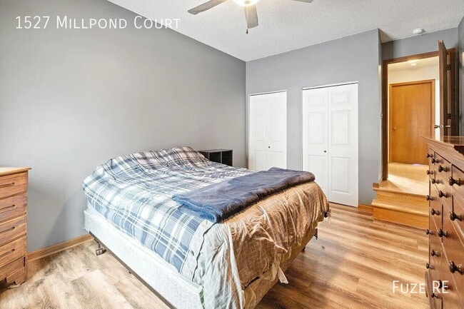 Photo - 1527 Millpond Ct