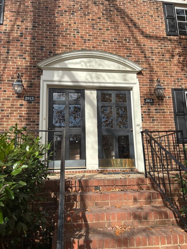 Photo - New Listing - Available Now!