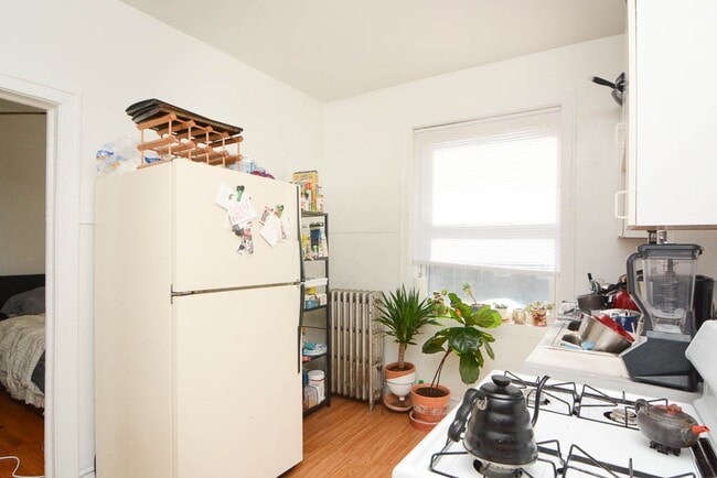Photo - 1949 W Crystal St Unit J06P