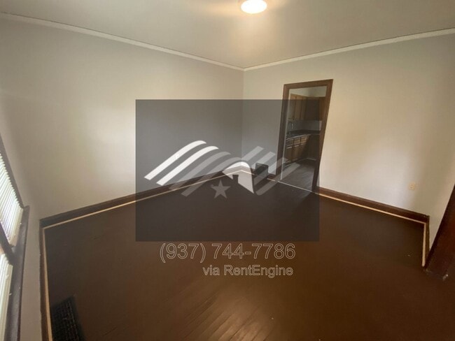 Photo - 500 W Parkwood Dr