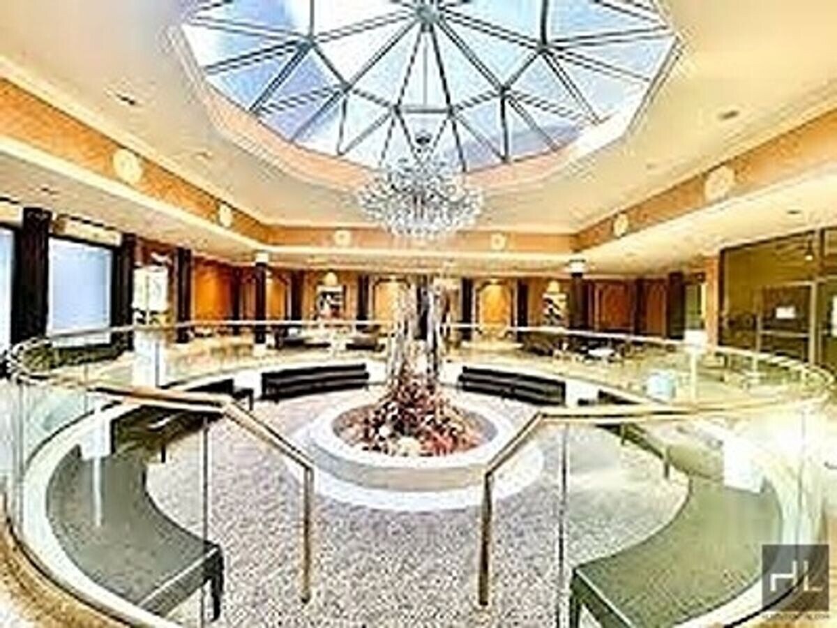 GRAND CENTRAL PARKWAY - GRAND CENTRAL PARKWAY Unit 3H1