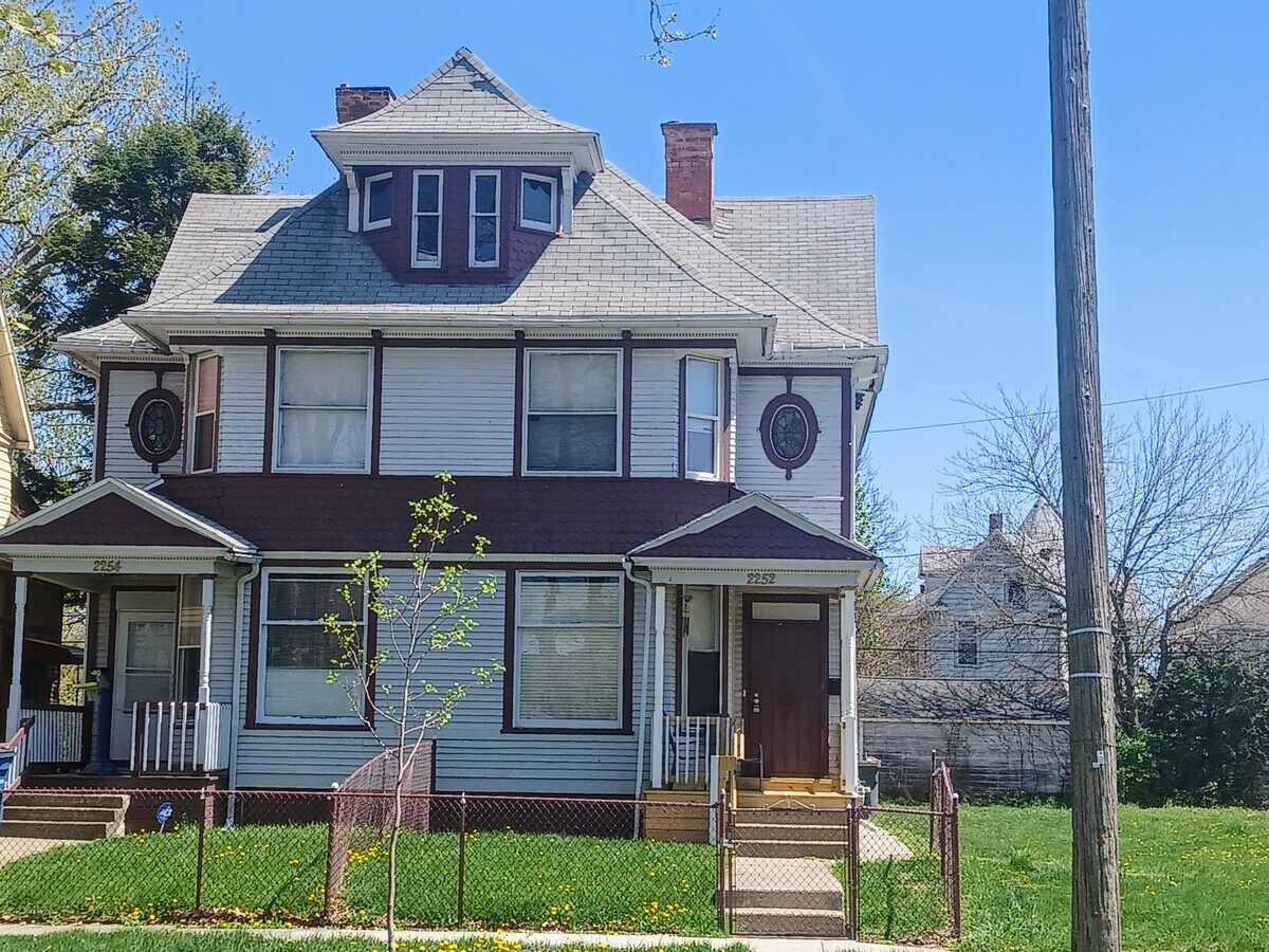 2252 Whitney Front - more to come - 2252 Whitney Ave