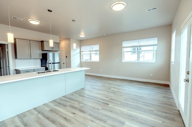 Pomona Park Townhomes