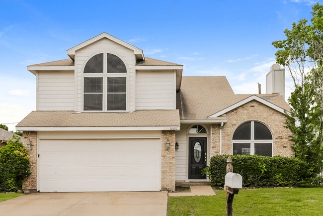 Photo - 6602 Pecanwood Dr House