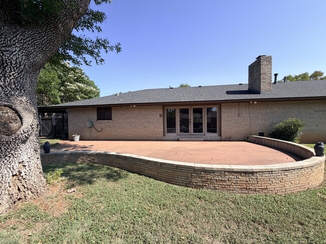 Photo - 2601 Oxford Ave