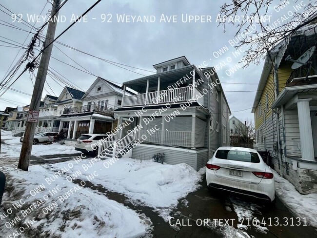 Charming 3-Bedroom Upper in South Buffalo - Charming 3-Bedroom Upper in South Buffalo Unidad 92 Weyand Ave Upper Apartment