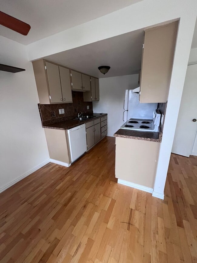 Photo - 794 W Cleveland Cir