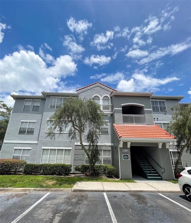 Photo - 18001 Richmond Pl Dr Unit 820