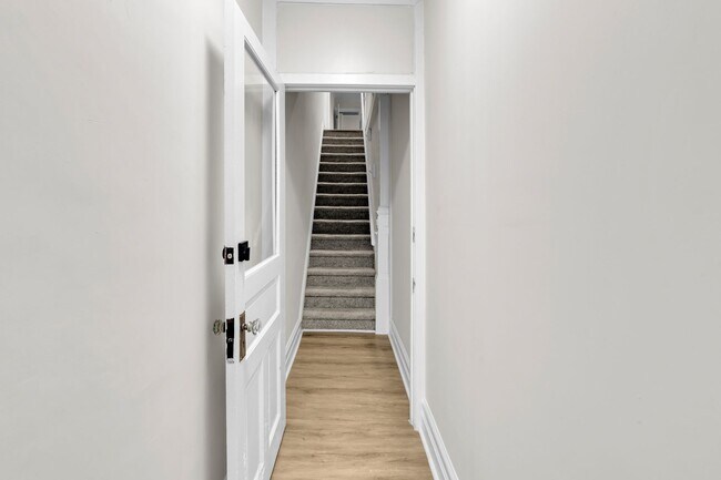 Photo - 109 N Sixth St Unit 2F