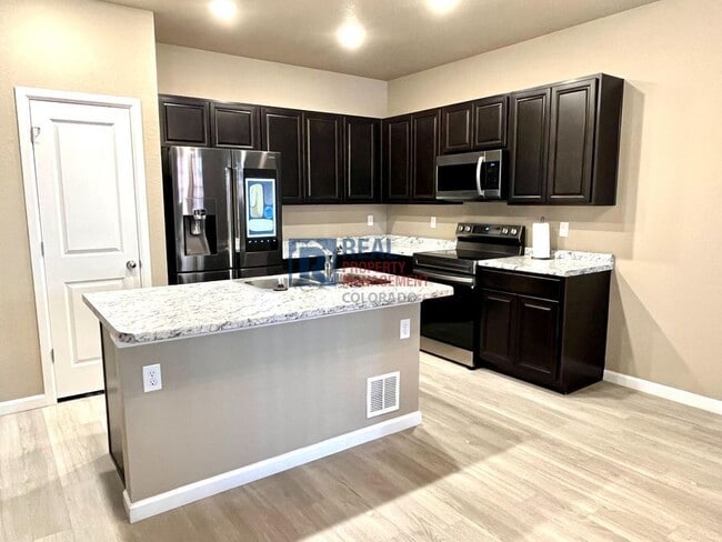 Photo - 5321 Mountain Vista Hts